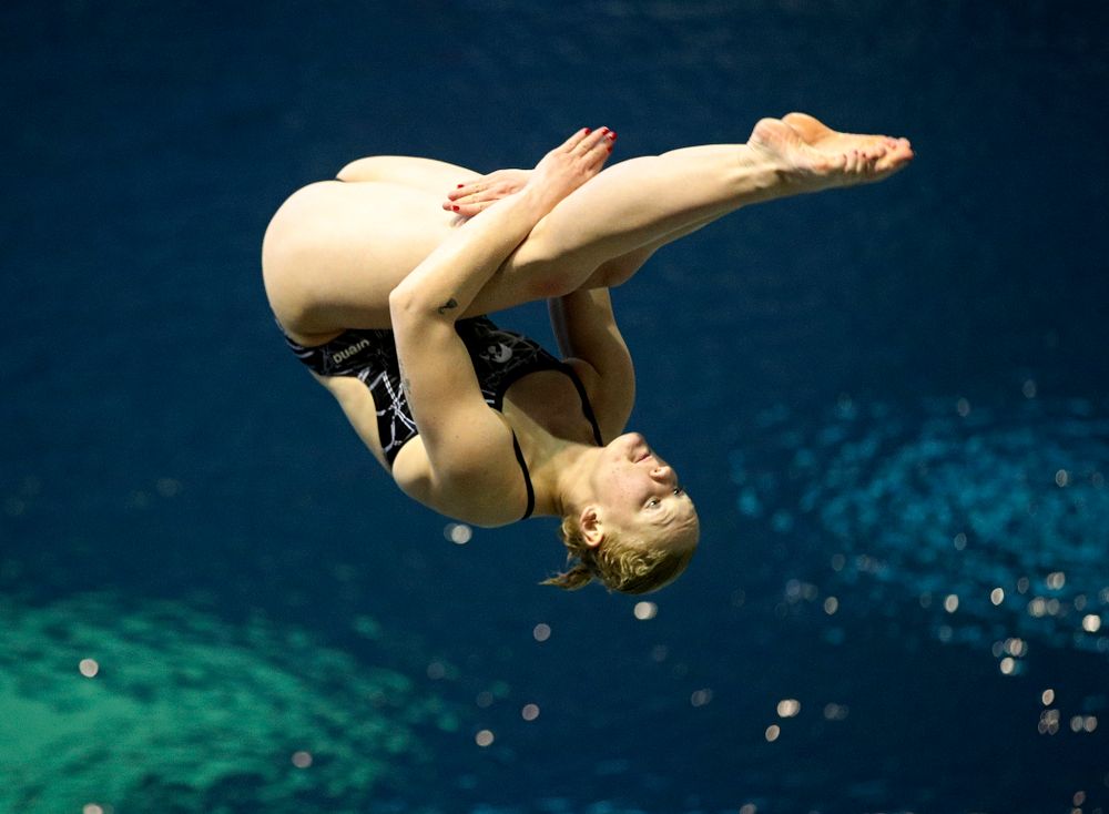 Iowa’s Thelma Strandberg competes in the women’s 1 meter diving preliminary event during the 2020 Women’s Big Ten Swimming and Diving Championships at the Campus Recreation and Wellness Center in Iowa City on Thursday, February 20, 2020. (Stephen Mally/hawkeyesports.com)
