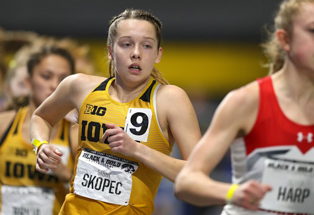 Iowa’s Gabby Skopec runs the women’s 1 mile run event at the Black and Gold Invite at the Recreation Building in Iowa City on Saturday, February 1, 2020. (Stephen Mally/hawkeyesports.com)