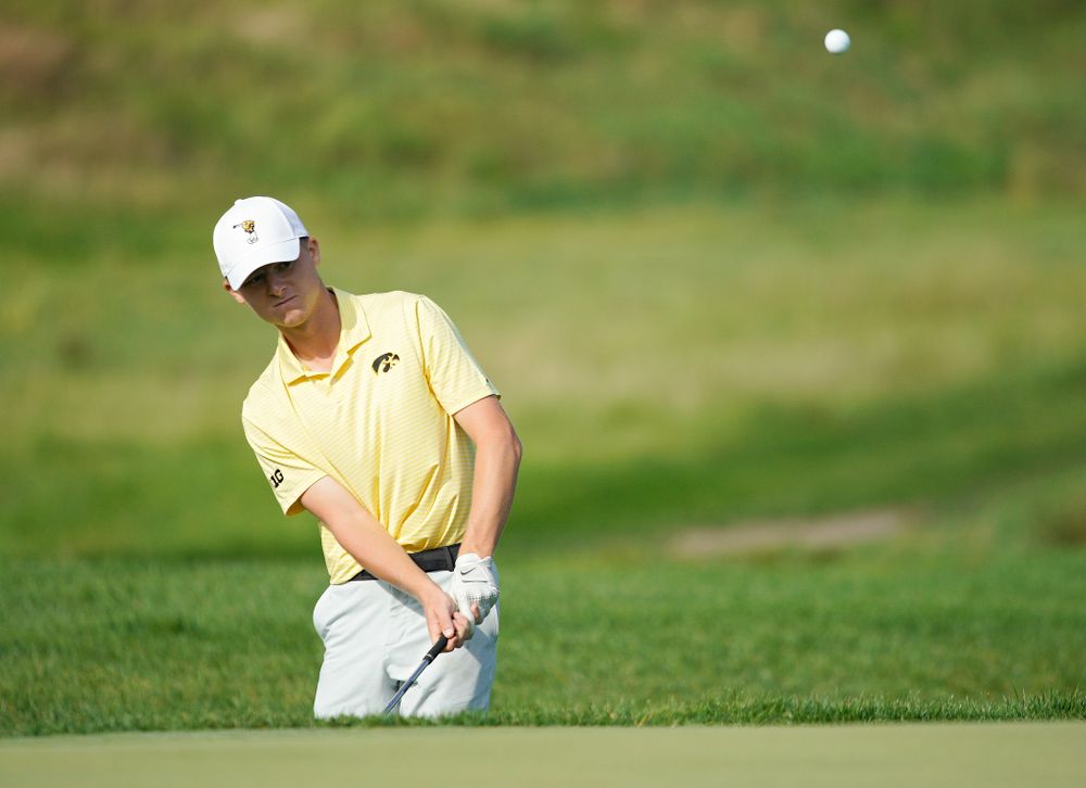 Iowa’s Benton Weinberg chips onto the green during the third day of the Golfweek Conference Challenge at the Cedar Rapids Country Club in Cedar Rapids on Tuesday, Sep 17, 2019. (Stephen Mally/hawkeyesports.com)