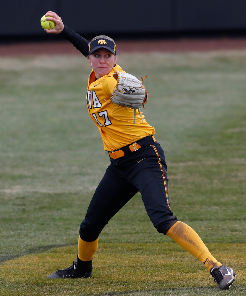Iowa Hawkeyes outfielder Allie Wood (17) against UW Green Bay Tuesday, March 27, 2018 at Bob Pearl Field. (Brian Ray/hawkeyesports.com)