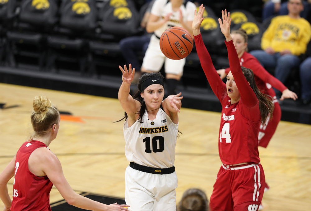 Iowa Hawkeyes forward Megan Gustafson (10) against the Wisconsin Badgers Monday, January 7, 2019 at Carver-Hawkeye Arena. (Brian Ray/hawkeyesports.com)