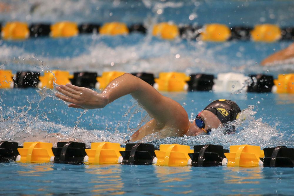 Iowa’s Macy Rink swims the 200-yard freestyle during the Iowa swimming and diving meet vs Notre Dame and Illinois on Saturday, January 11, 2020 at the Campus Recreation and Wellness Center. (Lily Smith/hawkeyesports.com)
