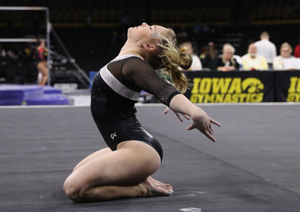 Iowa's Charlotte Sullivan competes on the floor against the Rutgers Scarlet Knights Saturday, January 26, 2019 at Carver-Hawkeye Arena. (Brian Ray/hawkeyesports.com)