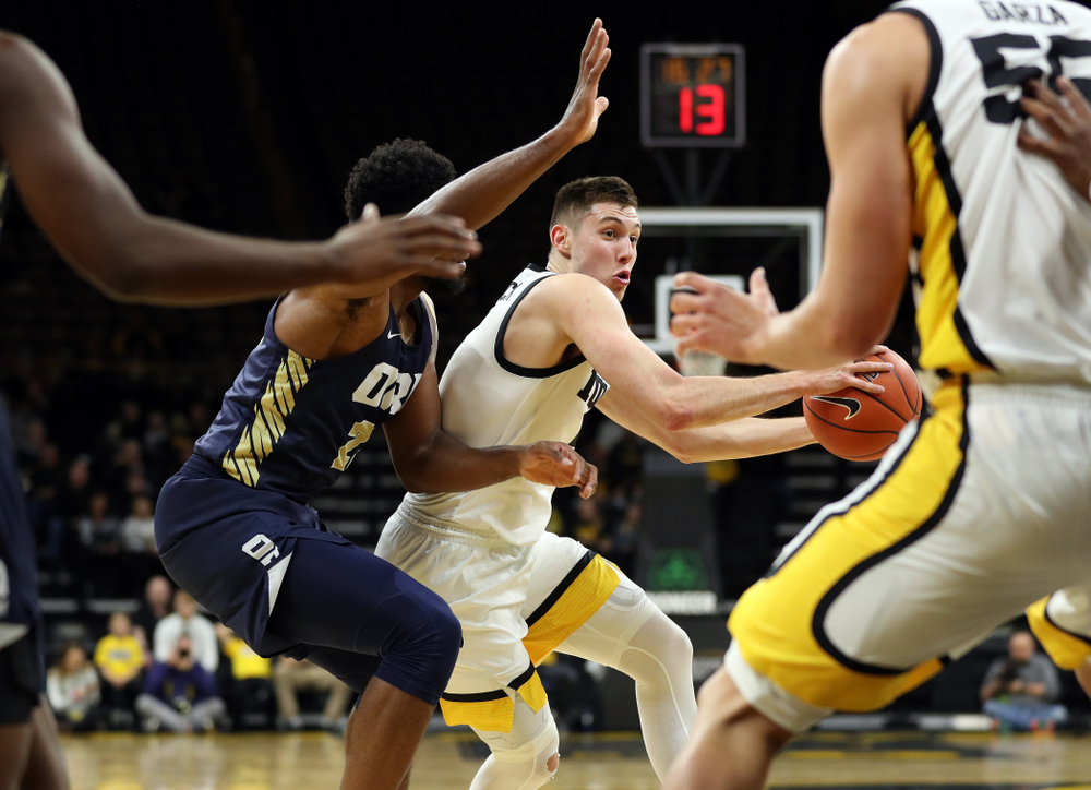 Iowa Hawkeyes guard CJ Fredrick (5) against Oral Roberts Friday, November 15, 2019 at Carver-Hawkeye Arena. (Brian Ray/hawkeyesports.com)