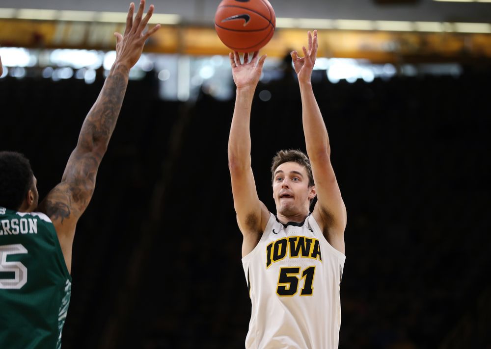 Iowa Hawkeyes forward Nicholas Baer (51) against UW Green Bay Sunday, November 11, 2018 at Carver-Hawkeye Arena. (Brian Ray/hawkeyesports.com)