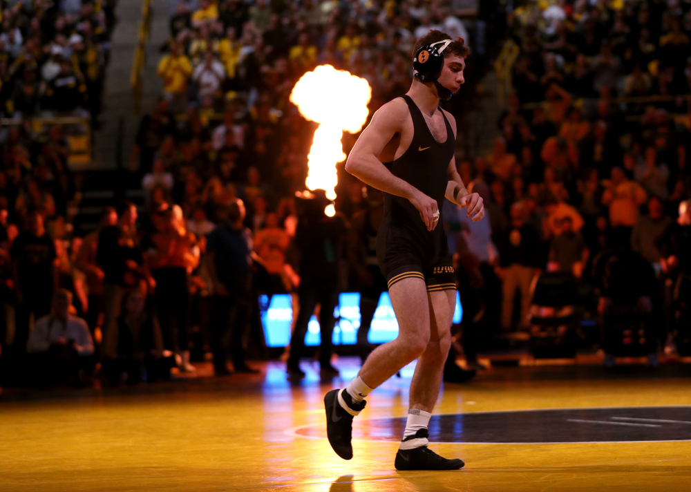 Iowa’s Austin DeSanto wrestles Penn State’s Roman Bravo-Young at 133 pounds Friday, January 31, 2020 at Carver-Hawkeye Arena. DeSanto Injury defaulted. (Brian Ray/hawkeyesports.com)