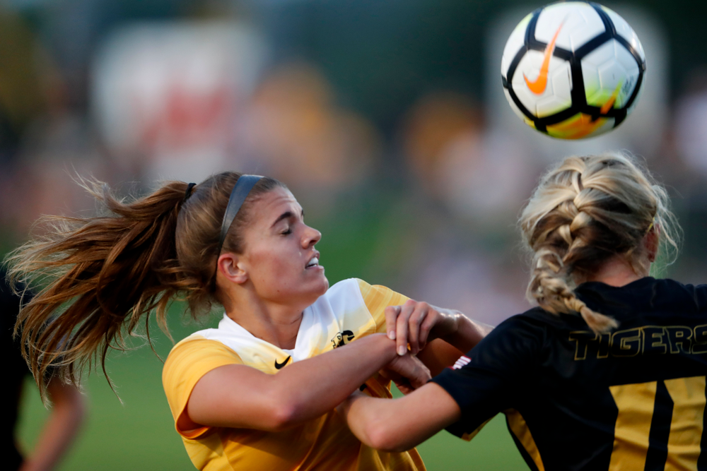 Iowa Hawkeyes Riley Burns (33) against the Missouri Tigers Friday, August 17, 2018 at the Iowa Soccer Complex. (Brian Ray/hawkeyesports.com)