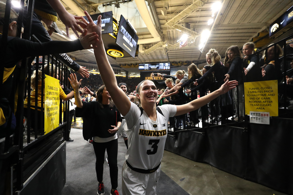 Iowa Hawkeyes guard Makenzie Meyer (3) against the Purdue Boilermakers Sunday, January 27, 2019 at Carver-Hawkeye Arena. (Brian Ray/hawkeyesports.com)