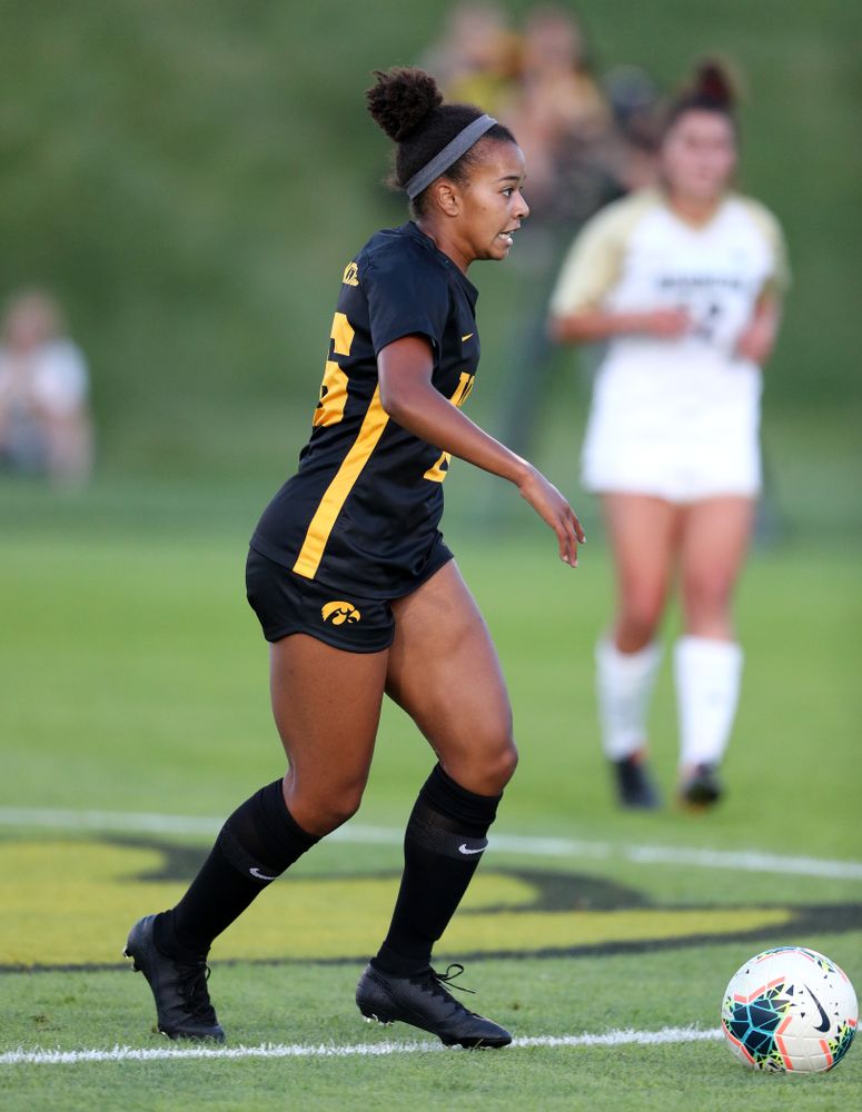 Iowa Hawkeyes midfielder/forward Melina Hegelheimer (26) against Western Michigan Thursday, August 22, 2019 at the Iowa Soccer Complex. (Brian Ray/hawkeyesports.com)