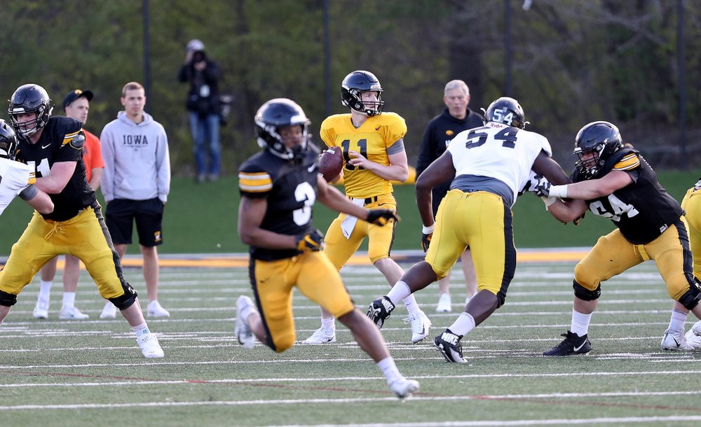 Iowa Hawkeyes quarterback Connor Kapisak (11) during the teamÕs final spring practice Friday, April 26, 2019 at the Kenyon Football Practice Facility. (Brian Ray/hawkeyesports.com)