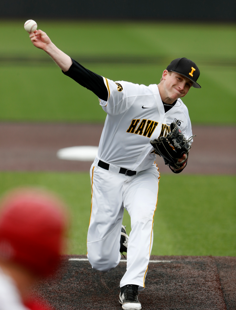 Iowa Hawkeyes pitcher Shane Ritter (18) during a double header against the Indiana Hoosiers Friday, March 23, 2018 at Duane Banks Field. (Brian Ray/hawkeyesports.com)