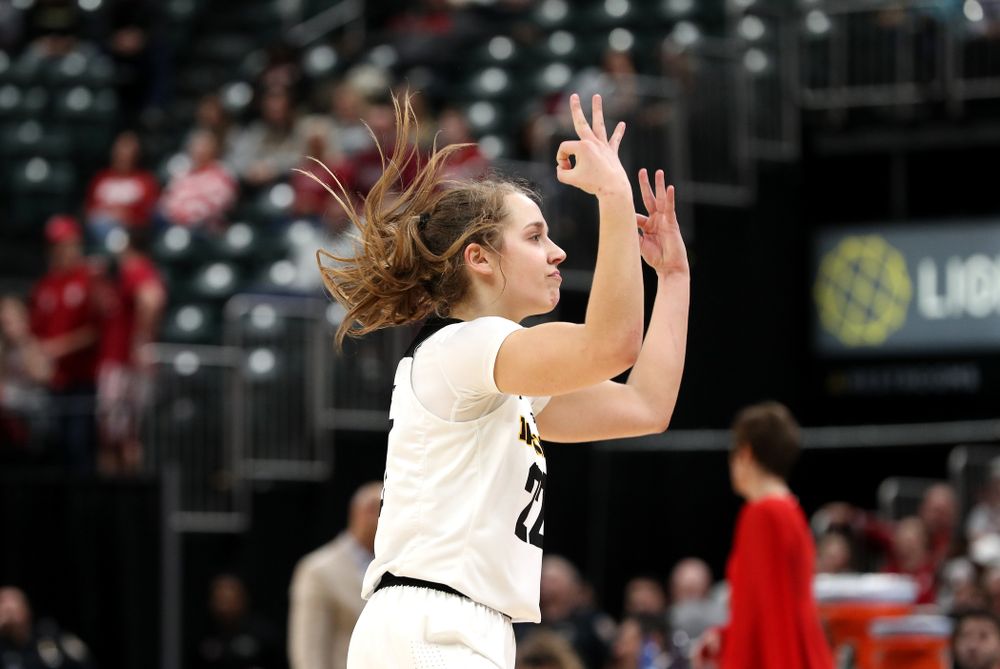 Iowa Hawkeyes guard Kathleen Doyle (22) against the Indiana Hoosiers in the quarterfinals of the Big Ten Tournament Friday, March 8, 2019 at Bankers Life Fieldhouse in Indianapolis, Ind. (Brian Ray/hawkeyesports.com)