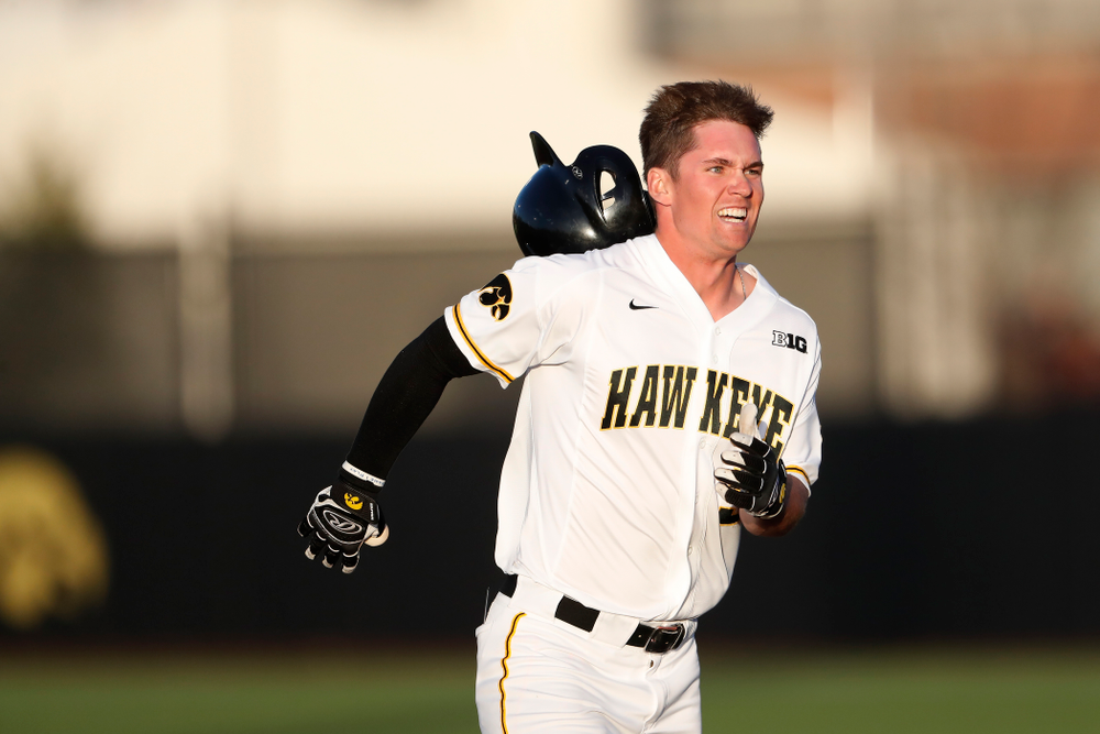 Iowa Hawkeyes infielder Matt Hoeg (3) against the Michigan Wolverines Friday, April 27, 2018 at Duane Banks Field in Iowa City. (Brian Ray/hawkeyesports.com)