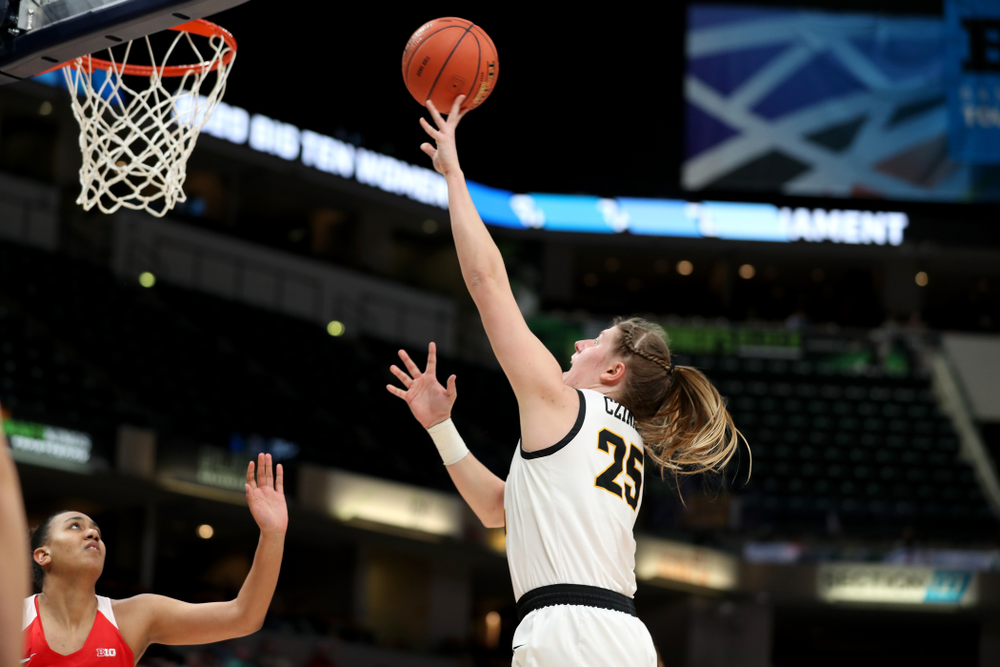 Iowa Hawkeyes forward/center Monika Czinano (25) against Ohio State in the quarterfinals of the Big Ten Basketball Tournament Friday, March 6, 2020 at Bankers Life Fieldhouse in Indianapolis. (Brian Ray/hawkeyesports.com)