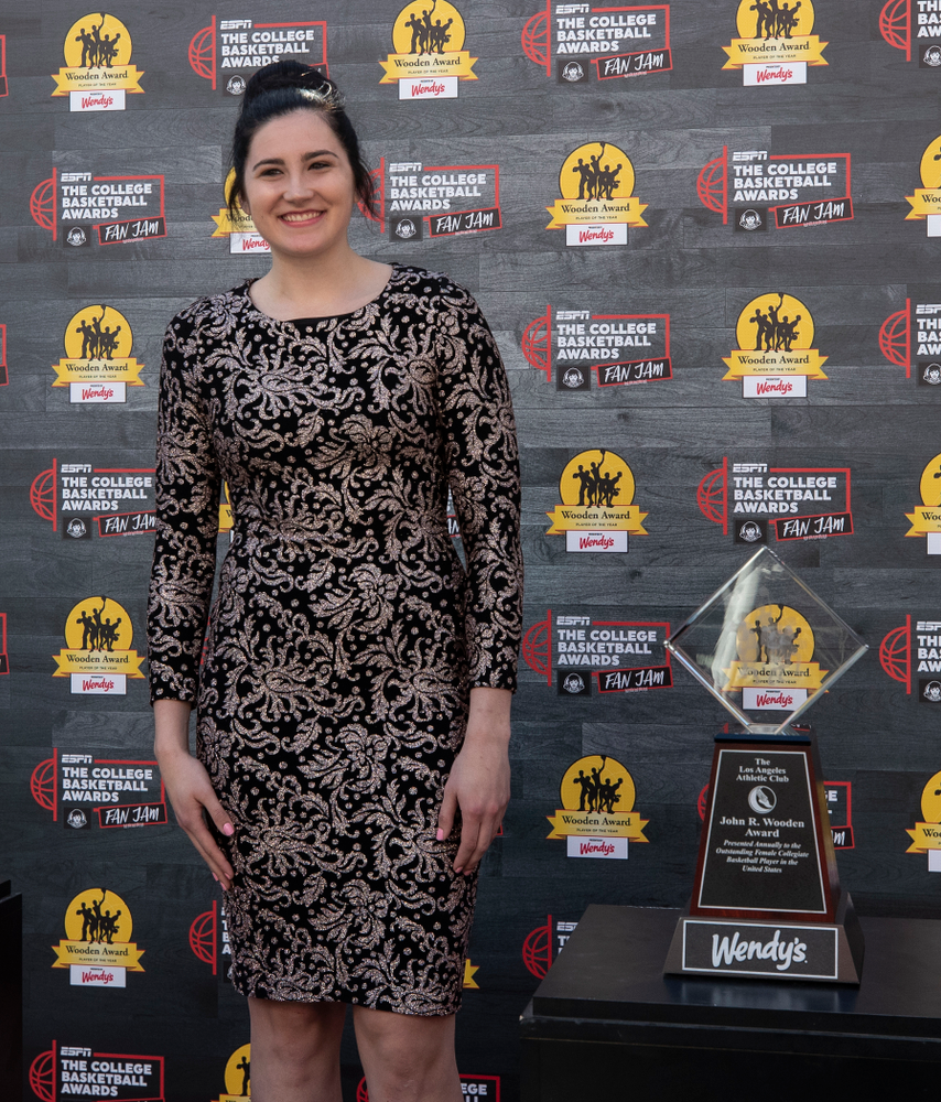 Iowa Hawkeyes forward Megan Gustafson (10) walks the red carpet before the ESPN College Basketball Awards show Friday, April 12, 2019 at The Novo at LA Live. (Brian Ray/hawkeyesports.com)