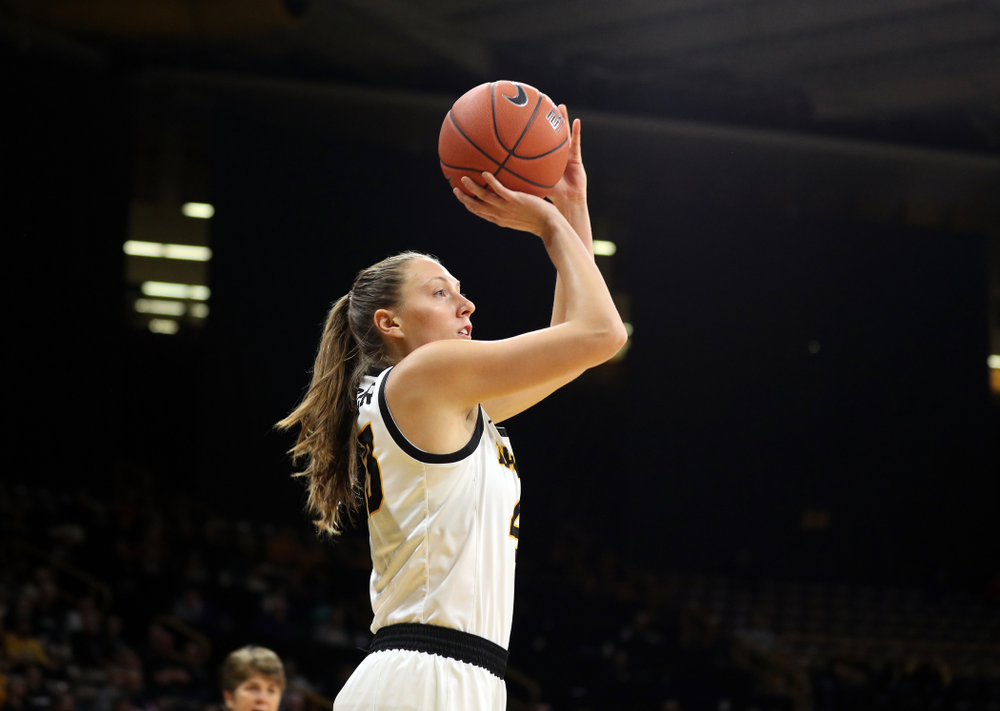 Iowa Hawkeyes forward Amanda Ollinger (43) against Florida Atlantic University Thursday, November 7, 2019 at Carver-Hawkeye Arena. (Brian Ray/hawkeyesports.com)