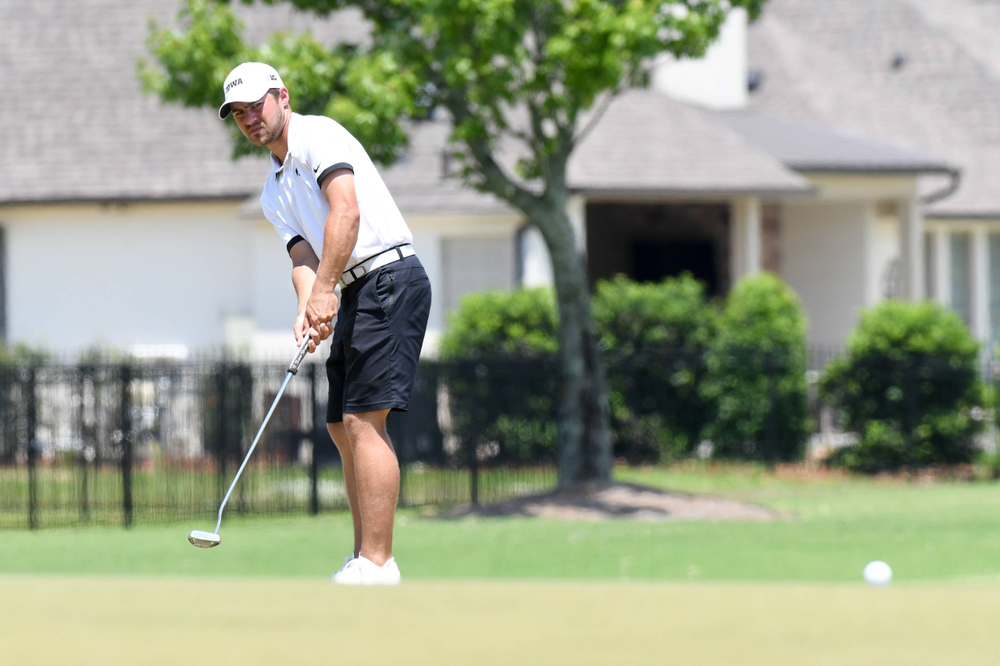 Senior Carson Schaake competes in the first round of the NCAA Men's Golf Regional. (Photo:SE Sports Media/Sideline Sports).