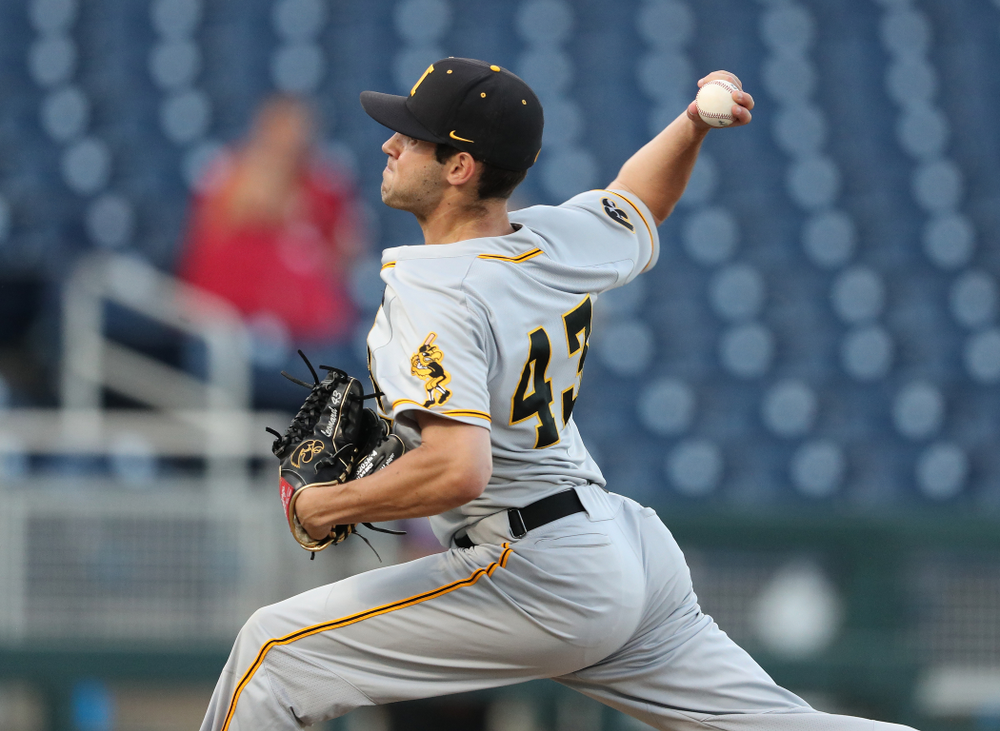 Iowa Hawkeyes Grant Leonard (43) against the Indiana Hoosiers in the first round of the Big Ten Baseball Tournament Wednesday, May 22, 2019 at TD Ameritrade Park in Omaha, Neb. (Brian Ray/hawkeyesports.com)