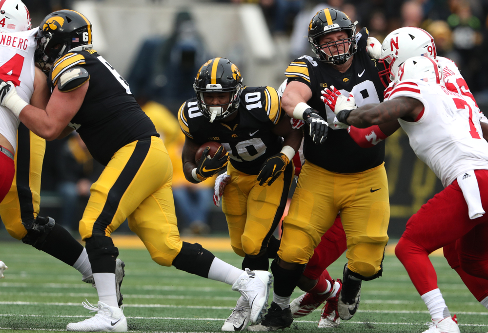Iowa Hawkeyes running back Mekhi Sargent (10) against the Nebraska Cornhuskers Friday, November 23, 2018 at Kinnick Stadium. (Brian Ray/hawkeyesports.com)