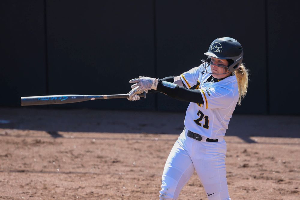 Iowa's Havyn Monteer (21) at game 3 vs Northwestern on Sunday, March 31, 2019 at Bob Pearl Field. (Lily Smith/hawkeyesports.com)