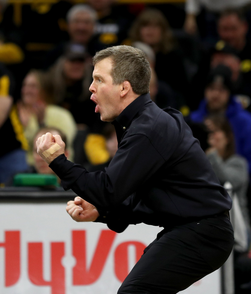 Iowa’s Spencer Lee Wrestles Oklahoma State’s Nick Piccininni at 125 pounds Sunday, February 23, 2020 at Carver-Hawkeye Arena. Lee won the match 12-3. (Brian Ray/hawkeyesports.com)