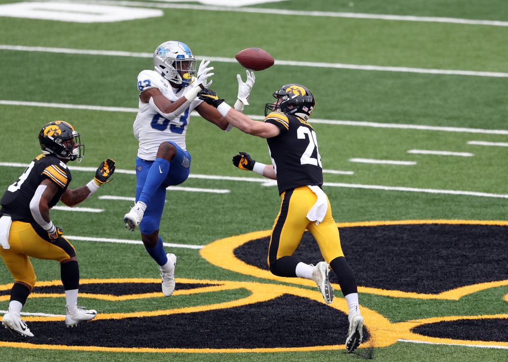 Iowa Hawkeyes defensive back Jack Koerner (28) against Middle Tennessee State Saturday, September 28, 2019 at Kinnick Stadium. (Brian Ray/hawkeyesports.com)