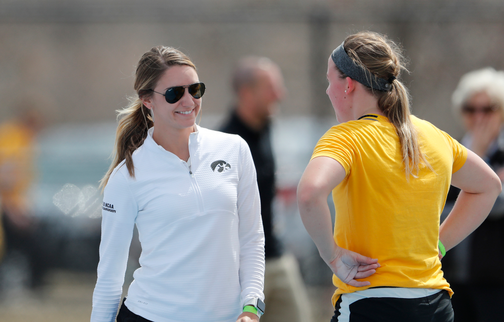 Iowa Hawkeyes assistant coach Paige Knodle during the 2018 MUSCO Twilight Invitational Thursday, April 12, 2018 at the Cretzmeyer Track. (Brian Ray/hawkeyesports.com)