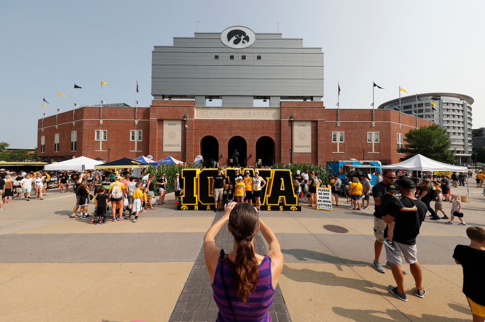 Fans take photos during Kids Day Saturday, August 11, 2018 at Kinnick Stadium. (Brian Ray/hawkeyesports.com)