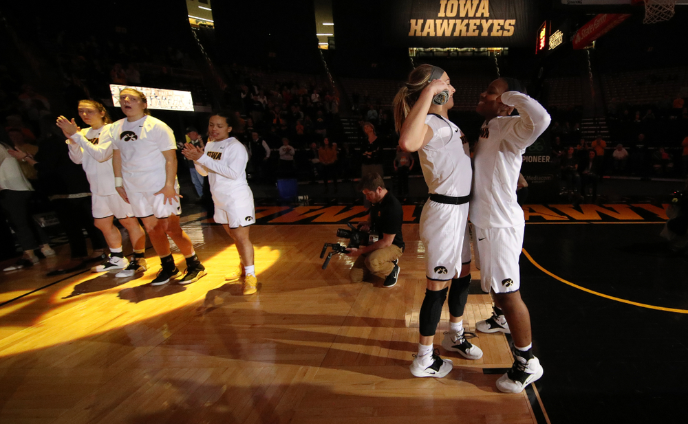 Iowa Hawkeyes guard Makenzie Meyer (3) and Iowa Hawkeyes guard Zion Sanders (24) against the Rutgers Scarlet Knights Wednesday, January 23, 2019 at Carver-Hawkeye Arena. (Brian Ray/hawkeyesports.com)