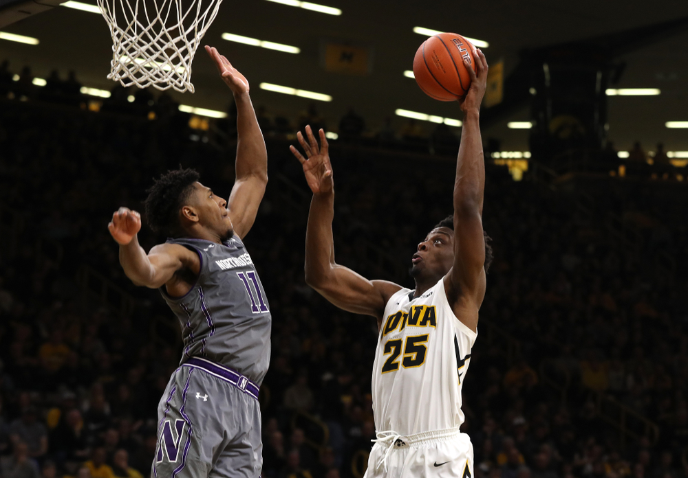 Iowa Hawkeyes forward Tyler Cook (25) against the Northwestern Wildcats Sunday, February 10, 2019 at Carver-Hawkeye Arena. (Brian Ray/hawkeyesports.com)
