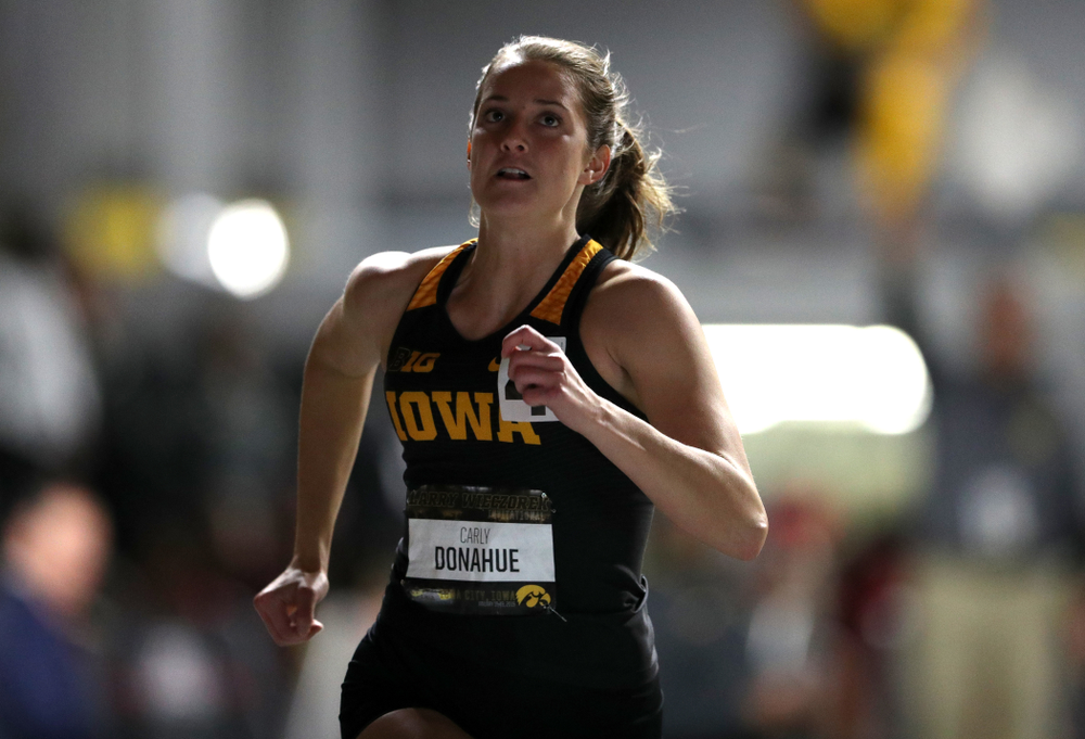Iowa's Carly Donahue runs the 200-meters during the 2019 Larry Wieczorek Invitational Friday, January 18, 2019 at the Hawkeye Tennis and Recreation Center. (Brian Ray/hawkeyesports.com)
