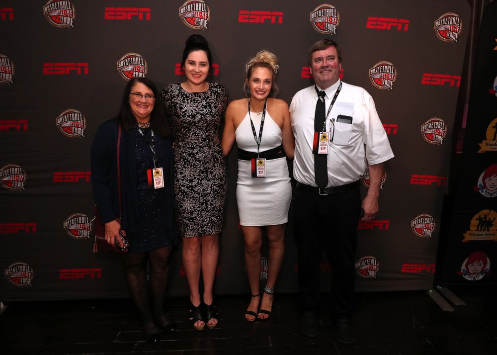 Iowa Hawkeyes forward Megan Gustafson (10) and her family before the ESPN College Basketball Awards show Friday, April 12, 2019 at The Novo at LA Live. (Brian Ray/hawkeyesports.com)