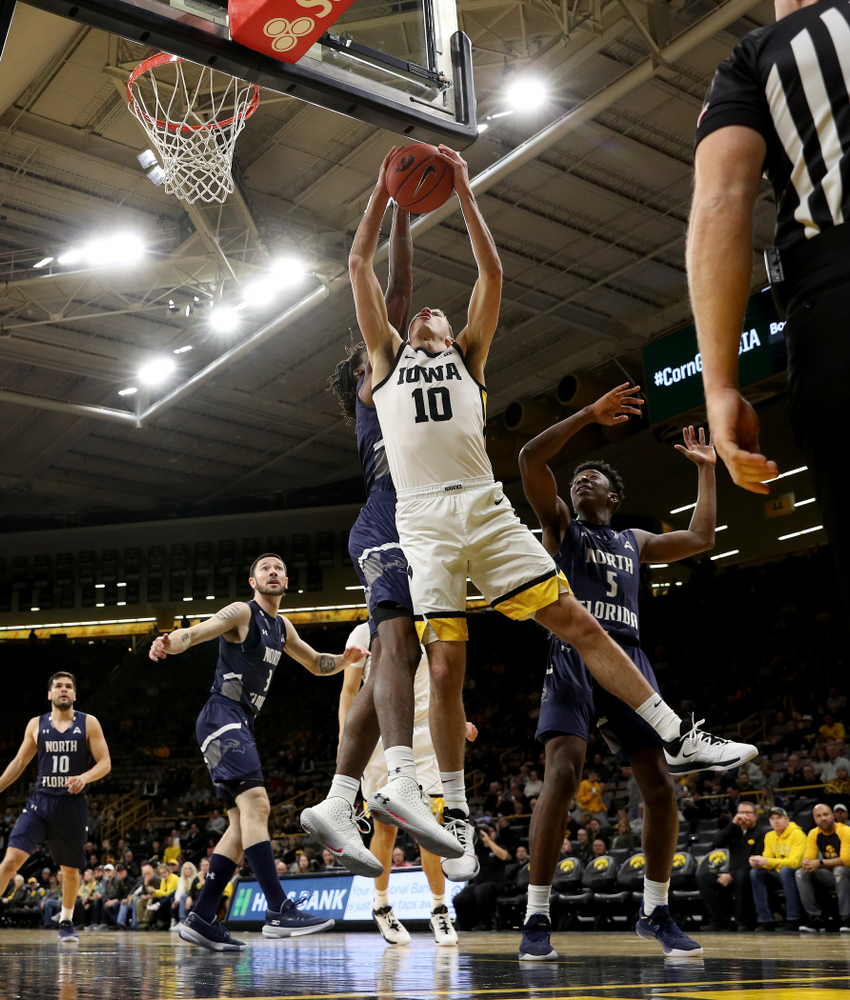 Iowa Hawkeyes guard Joe Wieskamp (10) against North Florida Thursday, November 21, 2019 at Carver-Hawkeye Arena. (Brian Ray/hawkeyesports.com)