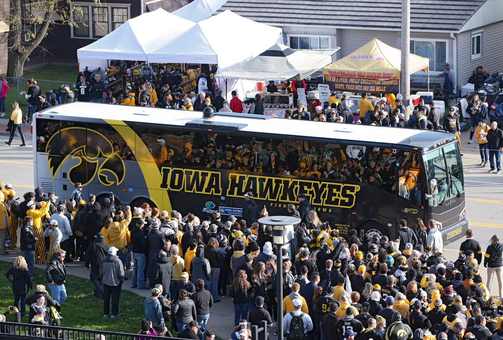 The Iowa Hawkeyes arrive before their game at Kinnick Stadium in Iowa City on Saturday, Oct 12, 2019. (Stephen Mally/hawkeyesports.com)