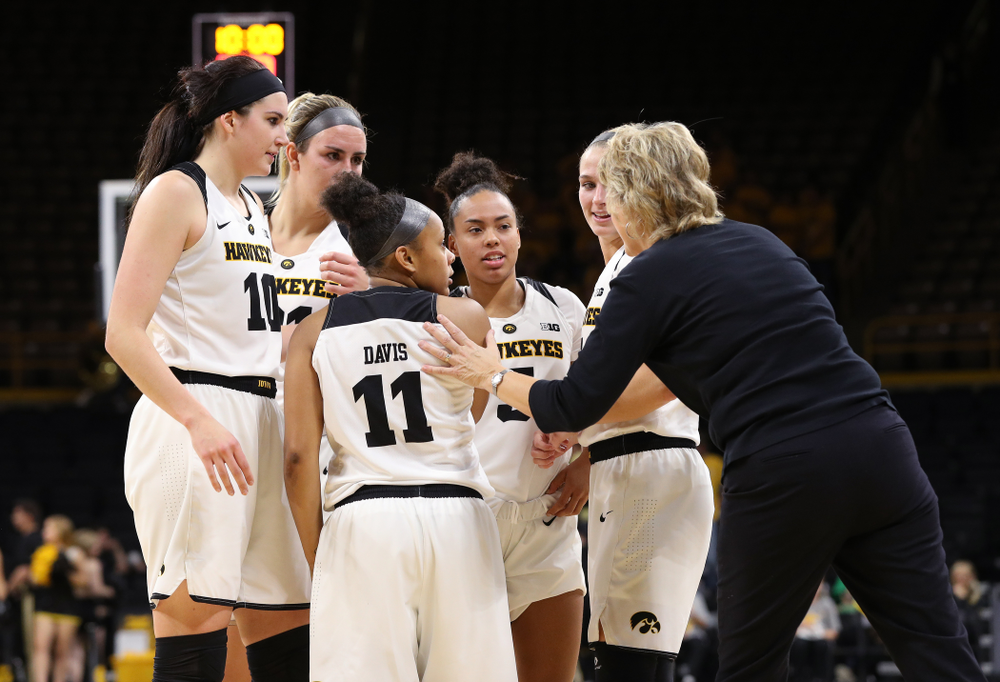 The Iowa Hawkeyes against Dakota Wesleyan University Tuesday, November 6, 2018 at Carver-Hawkeye Arena. (Brian Ray/hawkeyesports.com)