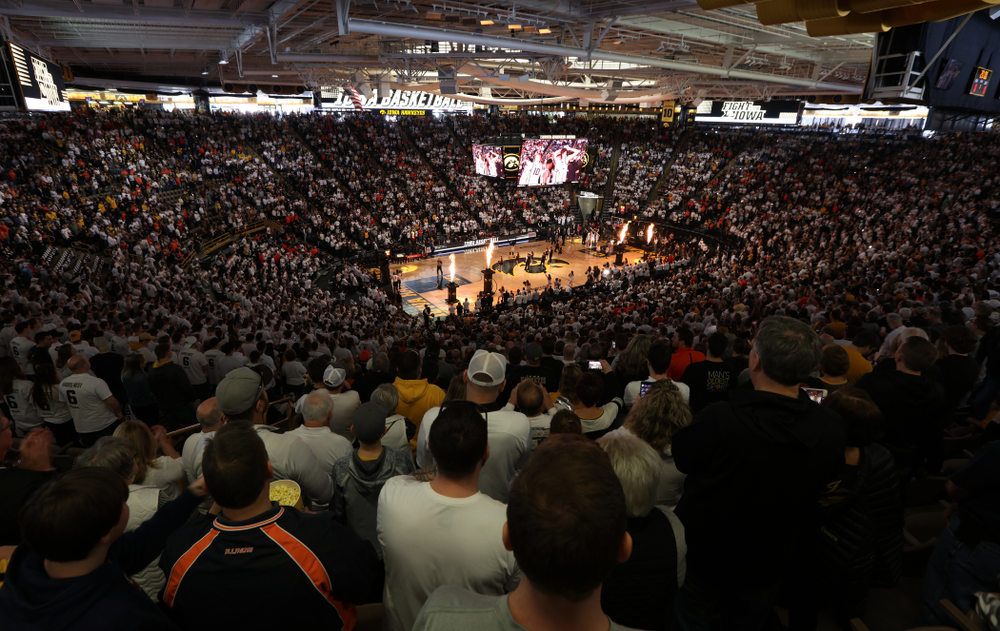 The Iowa Hawkeyes take on the Illinois Fighting Illini Sunday, February 2, 2020 at Carver-Hawkeye Arena. (Brian Ray/hawkeyesports.com)