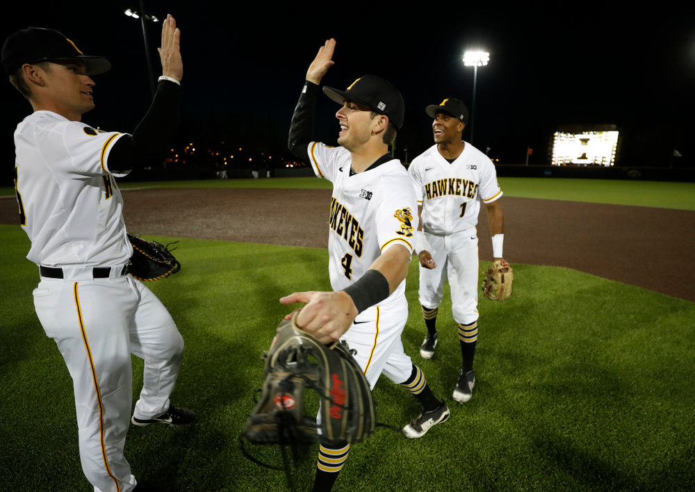 Iowa Hawkeyes infielder Mitchell Boe (4) against the Michigan Wolverines Friday, April 27, 2018 at Duane Banks Field in Iowa City. (Brian Ray/hawkeyesports.com)