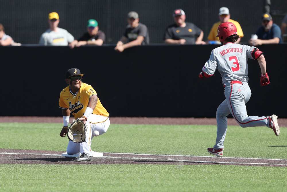 Iowa Hawkeyes Izaya Fullard (20) against the Nebraska Cornhuskers Sunday, April 21, 2019 at Duane Banks Field. (Brian Ray/hawkeyesports.com)