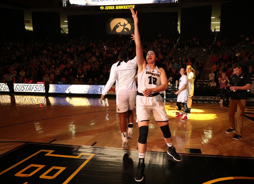 Iowa Hawkeyes forward Megan Gustafson (10) and guard Zion Sanders (24) against the Illinois Fighting Illini Thursday, February 14, 2019 at Carver-Hawkeye Arena. (Brian Ray/hawkeyesports.com)