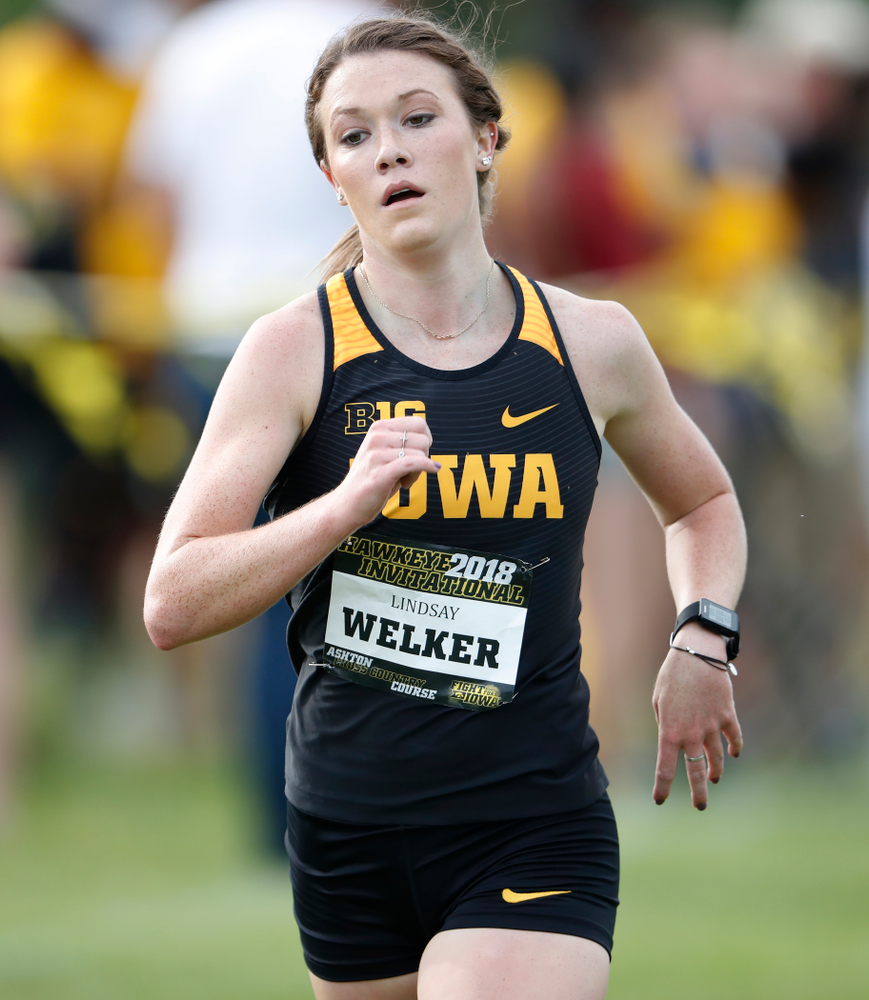Lindsay Welker during the Hawkeye Invitational Friday, August 31, 2018 at the Ashton Cross Country Course. (Brian Ray/hawkeyesports.com)