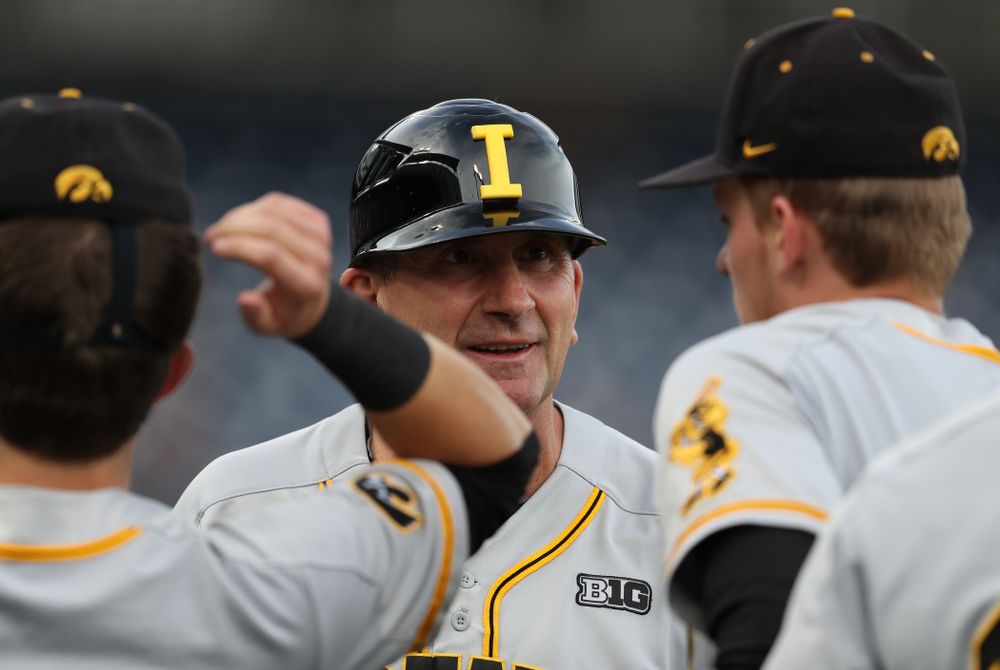Iowa Hawkeyes head coach Rick Heller against the Indiana Hoosiers in the first round of the Big Ten Baseball Tournament Wednesday, May 22, 2019 at TD Ameritrade Park in Omaha, Neb. (Brian Ray/hawkeyesports.com)