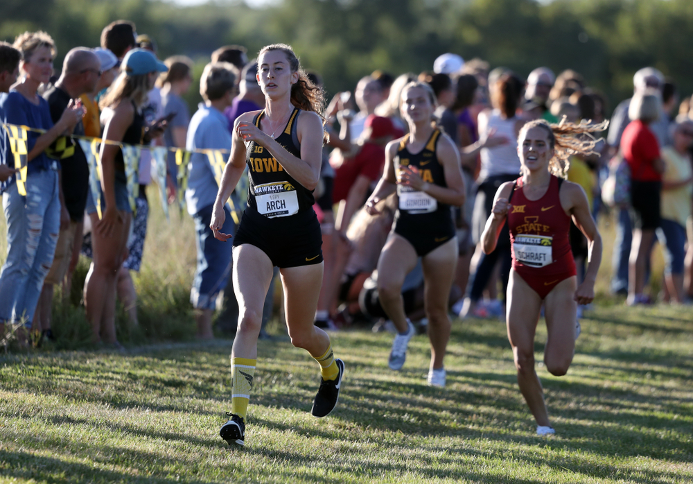 IowaÕs Mary Arch runs in the 2019 Hawkeye Invitational Friday, September 6, 2019 at the Ashton Cross Country Course. (Brian Ray/hawkeyesports.com)