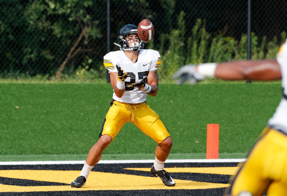 Iowa Hawkeyes defensive back Amani Hooker (27) during camp practice No. 16 Tuesday, August 21, 2018 at the Hansen Football Performance Center. (Brian Ray/hawkeyesports.com)