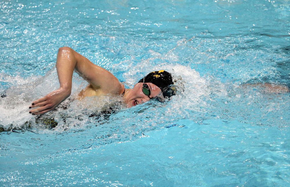 Iowa's Allyssa Fluit swims the 200-yard freestyle against the Iowa State Cyclones in the Iowa Corn Cy-Hawk Series Friday, December 7, 2018 at at the Campus Recreation and Wellness Center. (Brian Ray/hawkeyesports.com)