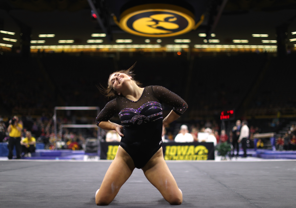 The Iowa Hawkeyes against the Iowa State Cyclones Friday, March 1, 2019 at Carver-Hawkeye Arena. (Brian Ray/hawkeyesports.com)