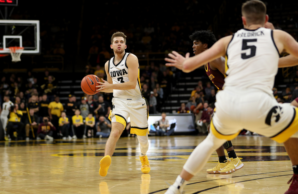 Iowa Hawkeyes guard Jordan Bohannon (3) against the Minnesota Golden Gophers Monday, December 9, 2019 at Carver-Hawkeye Arena. (Brian Ray/hawkeyesports.com)
