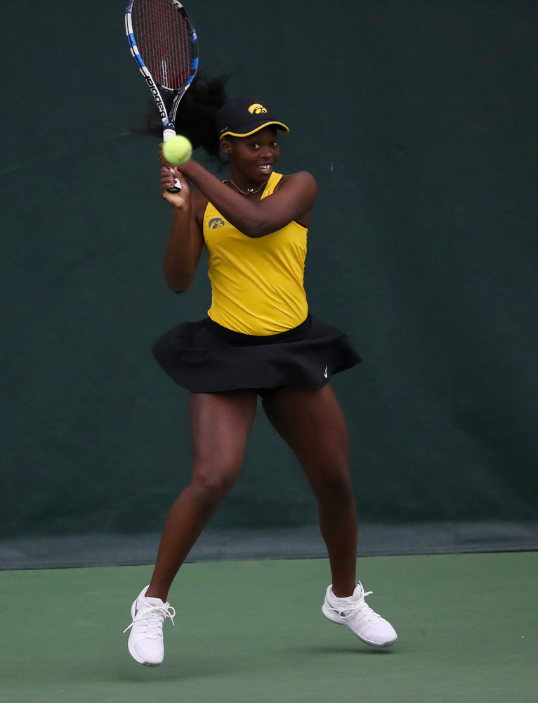 Adorabol Huckleby returns a shot in a singles match during the second day of the ITA Central Regional Championships at the Hawkeye Tennis and Recreation Complex on October 13, 2018. (Tork Mason/hawkeyesports.com)