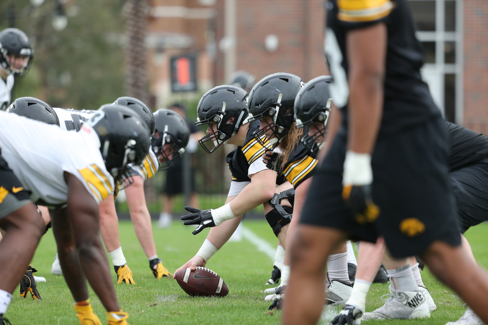 Iowa Hawkeyes offensive lineman Tyler Linderbaum (65) during the team's first Outback Bowl Practice in Florida Thursday, December 27, 2018 at Tampa University. (Brian Ray/hawkeyesports.com)