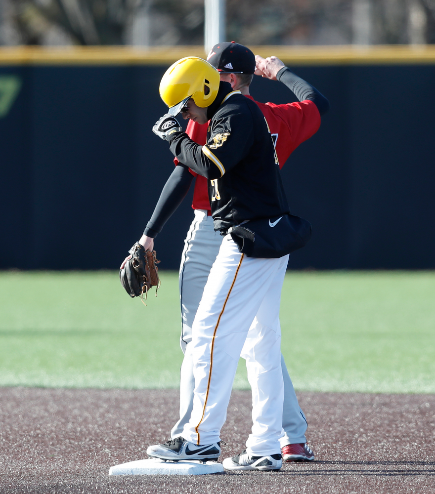 Iowa Hawkeyes catcher Austin Guzzo (20) against Grand View Wednesday, April 4, 2018 at Duane Banks Field. (Brian Ray/hawkeyesports.com)