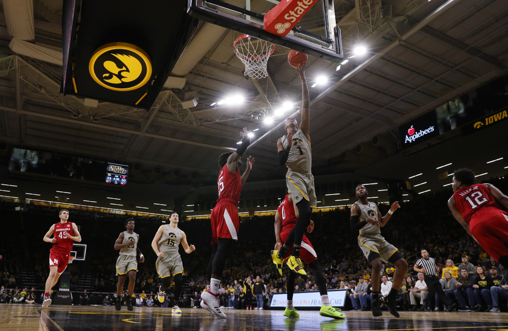 Iowa Hawkeyes guard Maishe Dailey (1) against the Nebraska Cornhuskers Sunday, January 6, 2019 at Carver-Hawkeye Arena. (Brian Ray/hawkeyesports.com)